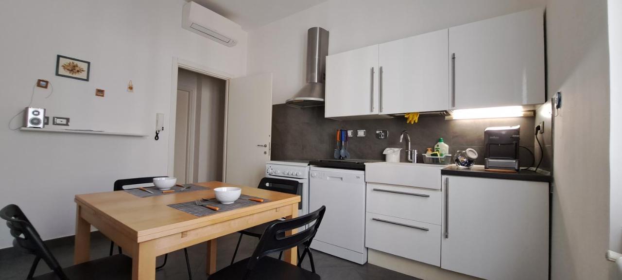 Waterfront Apartment La Spezia Exterior foto
